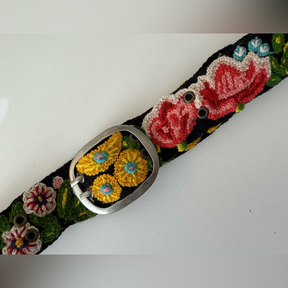 Jenny Krauss Floral Wool Belt Hand Embroidery Wildflowers Boho Artisan Festival - Picture 5 of 16